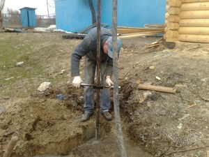 Как самому сделать скважину для воды 